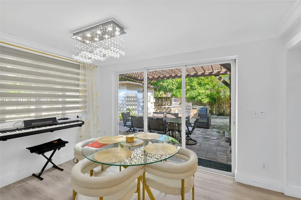 155 NW 124th St North Miami, FL 33168
