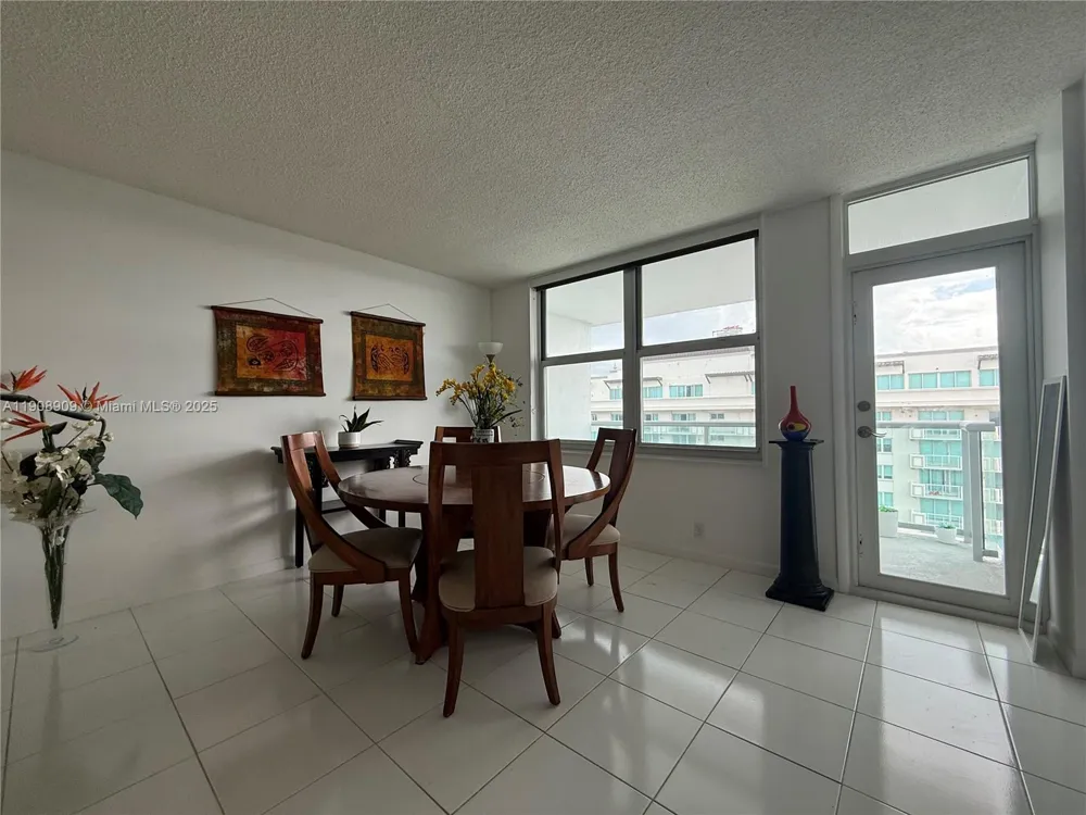 9511 Collins Ave #1208 Surfside, FL 33154