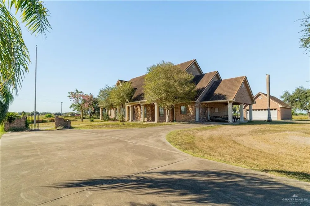 234 E Earling Road Alamo, TX 78516