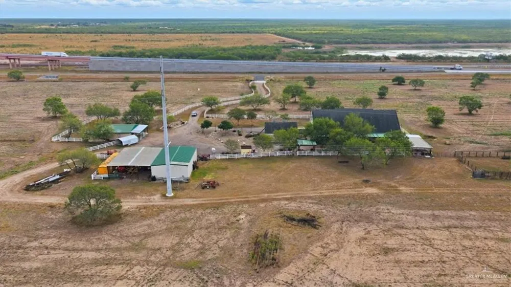 15561 S US Highway 281 Highway S Premont, TX 78375