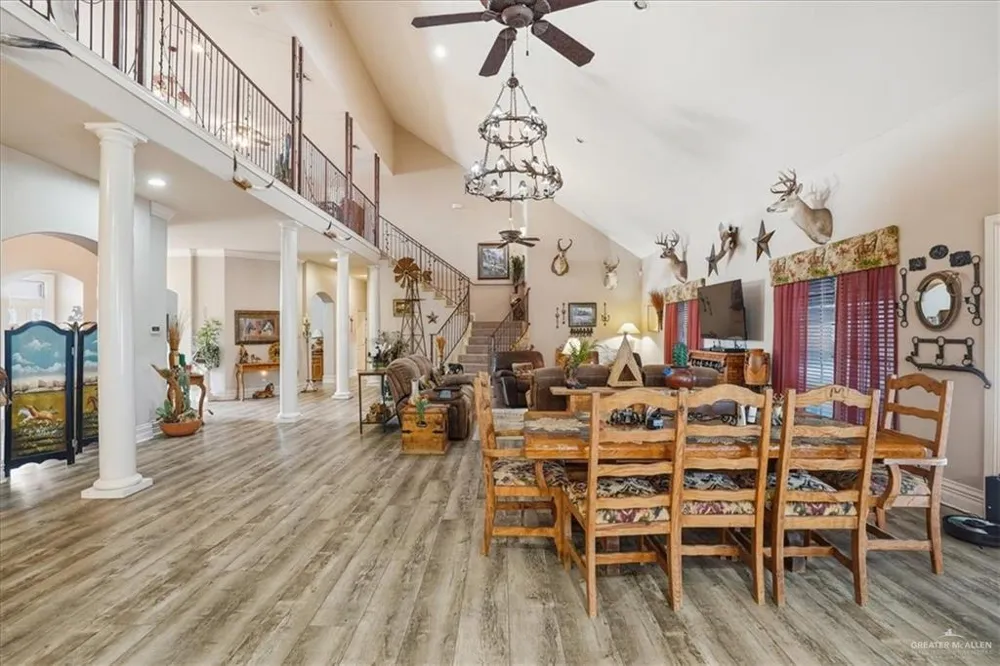 15561 S US Highway 281 Highway S Premont, TX 78375