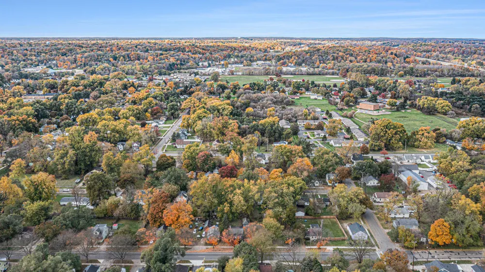 1628 Princeton Avenue Kalamazoo, MI 49007