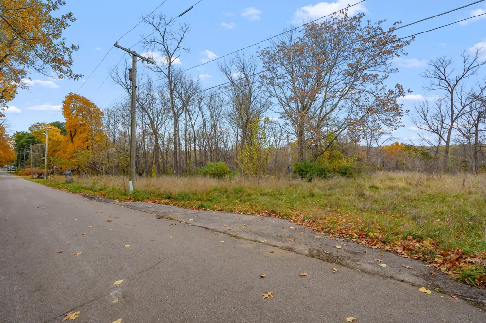 741 Montgomery Street Marshall, MI 49068