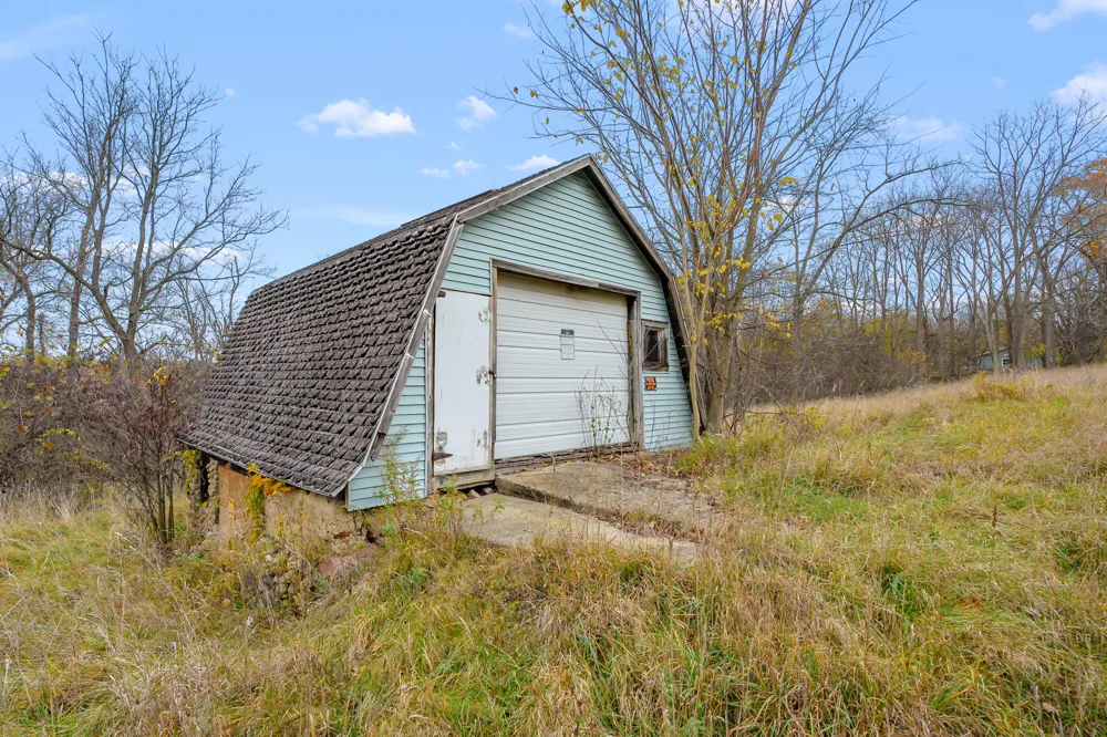 741 Montgomery Street Marshall, MI 49068