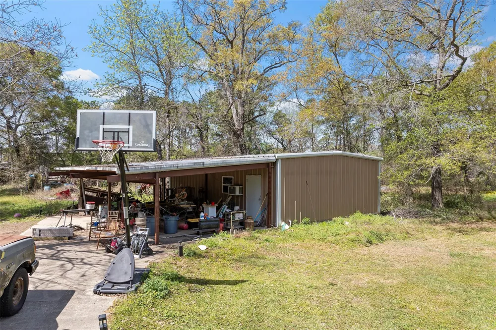 30828 Dobbin Huffsmith Road Magnolia, TX 77354