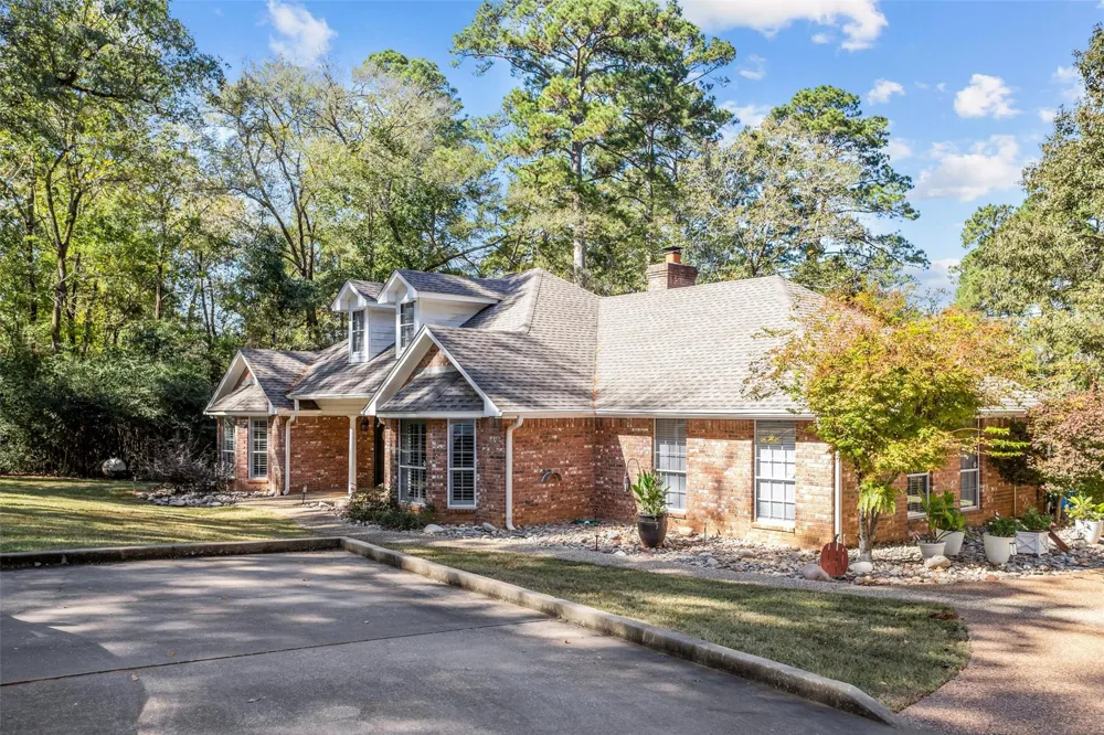 144 Redbud Circle Crockett, TX 75835