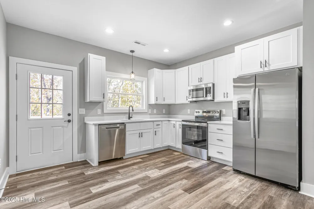 1507 Alta Vista Lane Graham, NC 27253