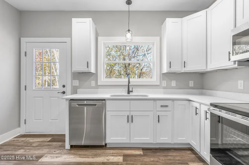 1507 Alta Vista Lane Graham, NC 27253