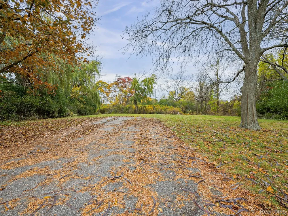 3435 Devon Brook Drive Bloomfield Hills City, MI 48302