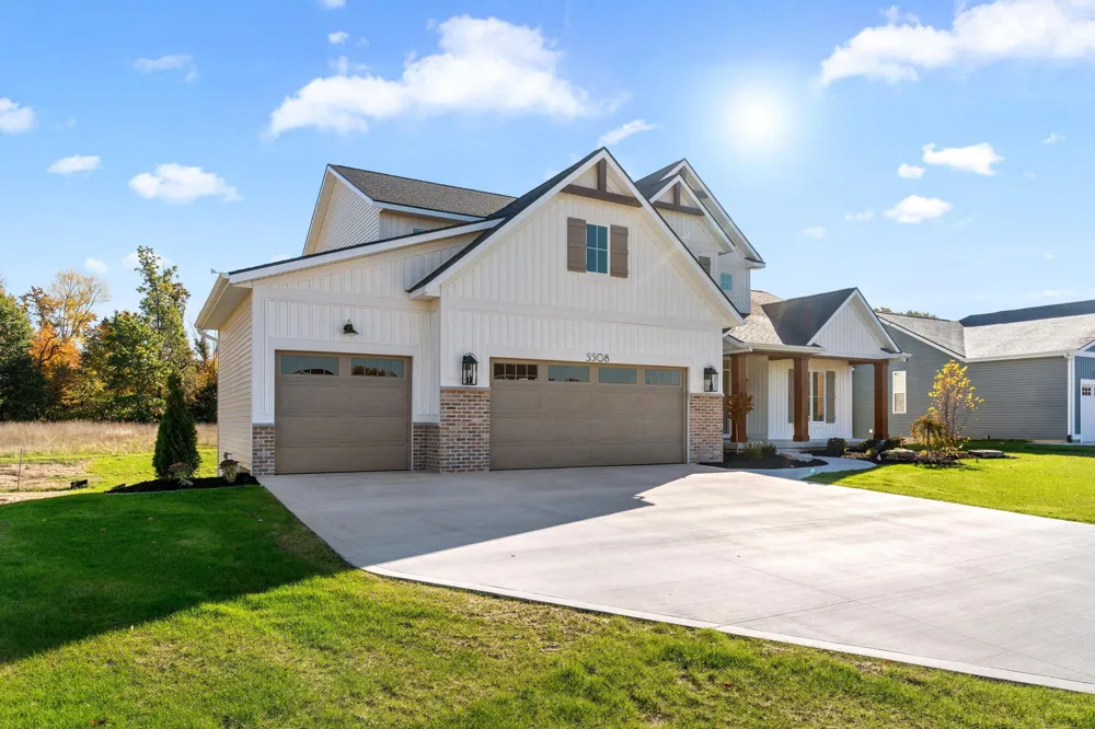 5508 Case Drive SW Wyoming City, MI 49418