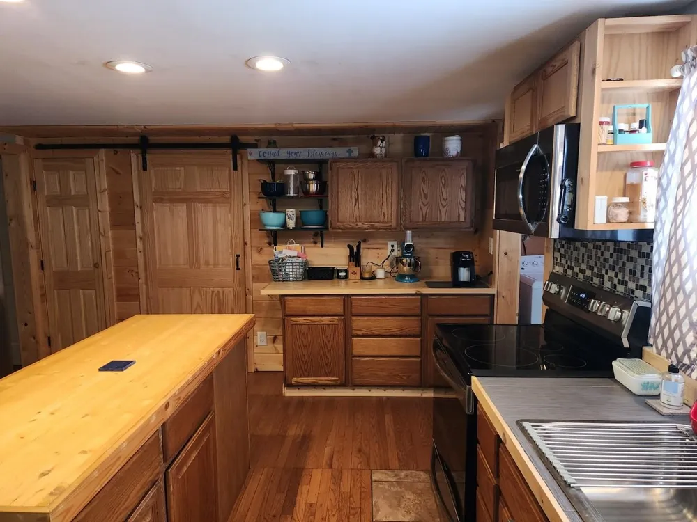 5611 NE East Shore Drive Coldsprings Township, MI 49646