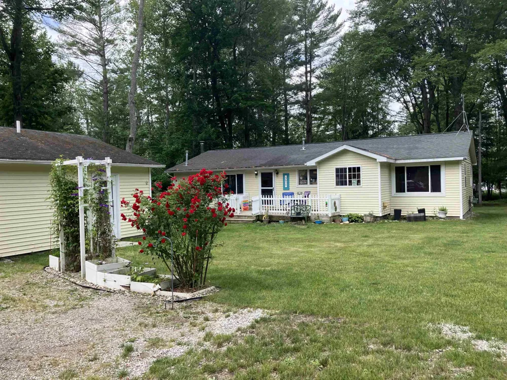 5611 NE East Shore Drive Coldsprings Township, MI 49646