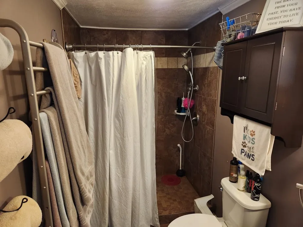 5611 NE East Shore Drive Coldsprings Township, MI 49646
