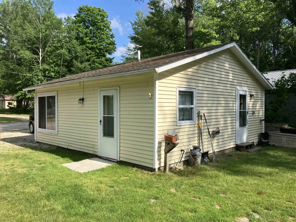 5611 NE East Shore Drive Coldsprings Township, MI 49646