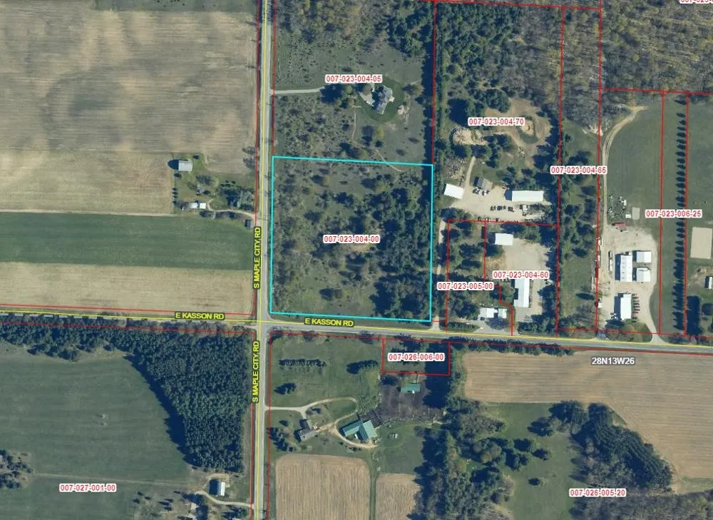 S Maple City Road Kasson Township, MI 49664