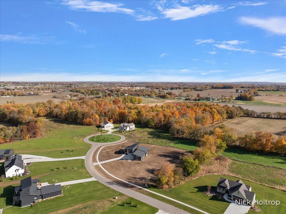 312 Ottogan Hills Court Jamestown Charter Township, MI 49323