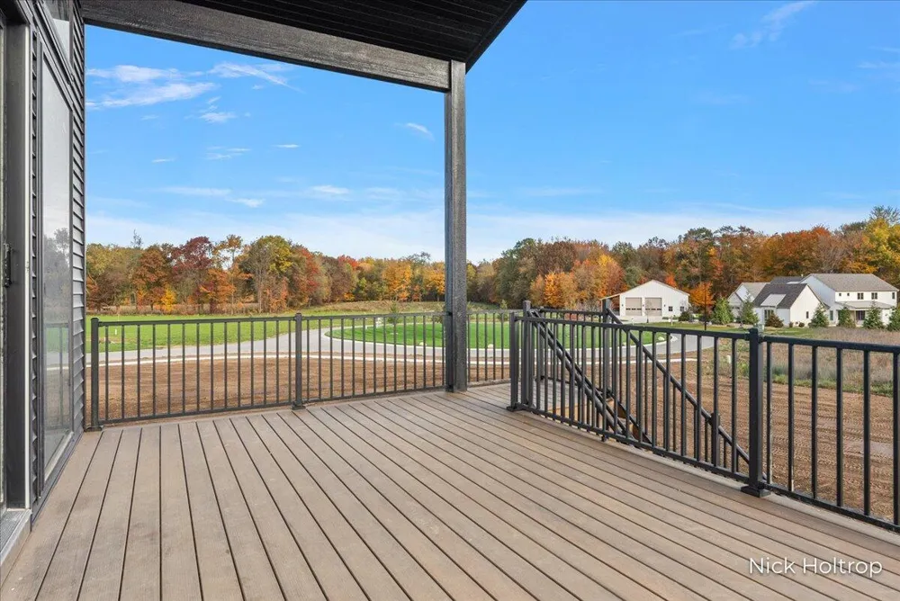 312 Ottogan Hills Court Jamestown Charter Township, MI 49323