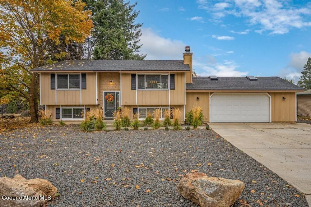 3219 E 19TH AVENUE Spokane, WA 99223