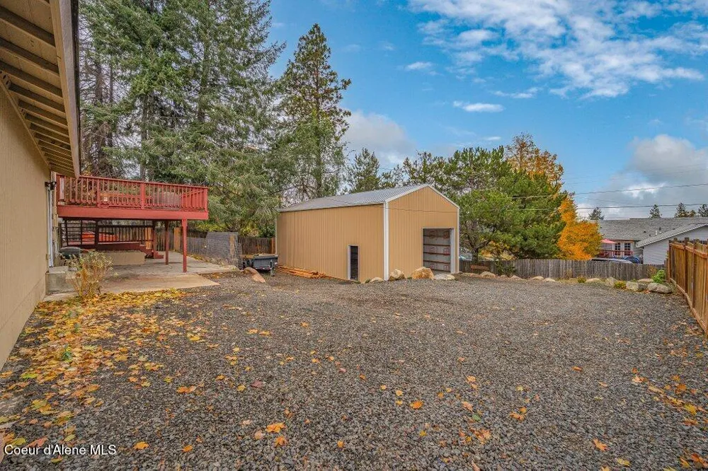 3219 E 19TH AVENUE Spokane, WA 99223