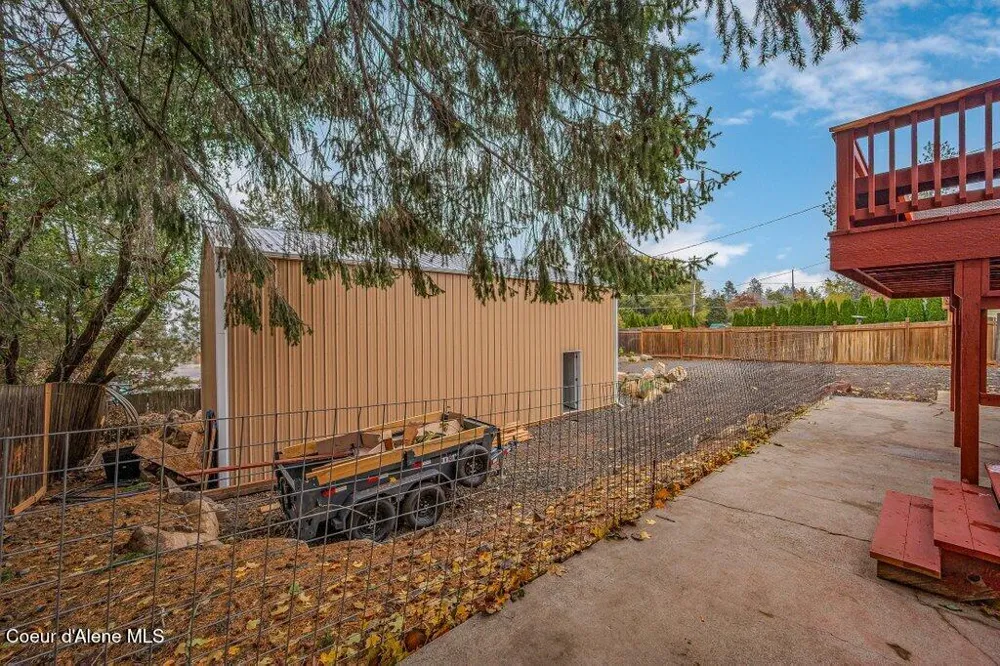 3219 E 19TH AVENUE Spokane, WA 99223