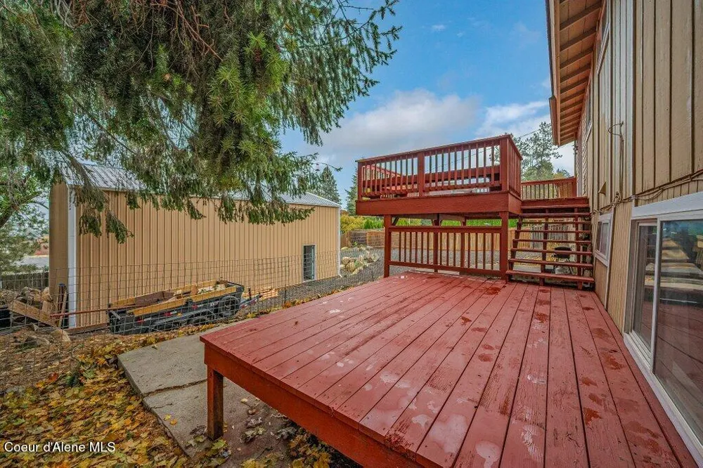 3219 E 19TH AVENUE Spokane, WA 99223