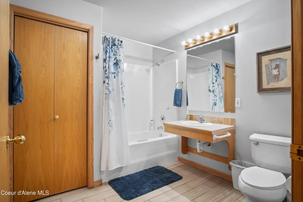 950 W Cameron Avenue #103 Kellogg, ID 83837