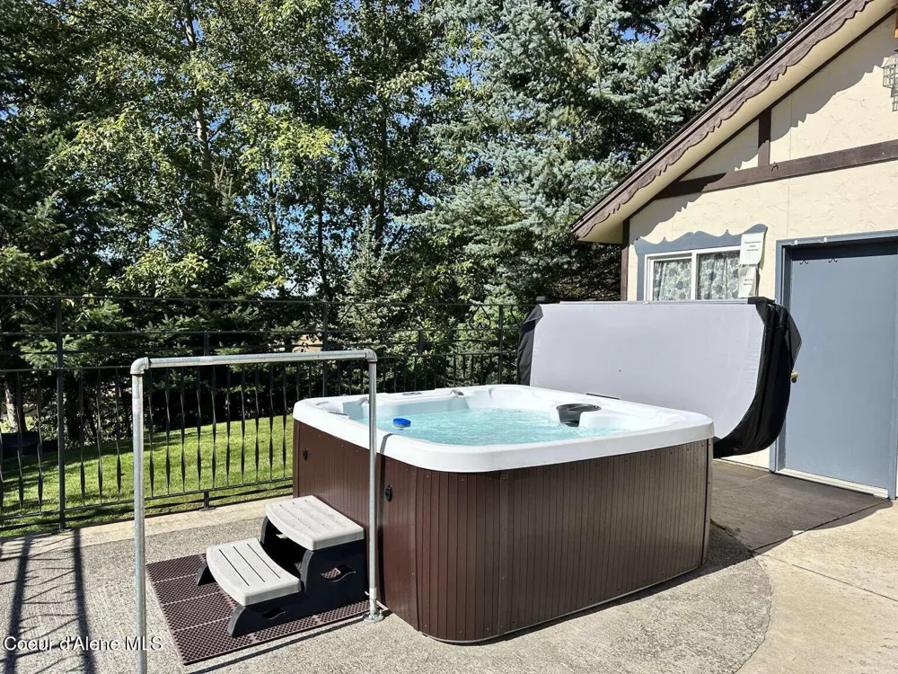 950 W Cameron Avenue #103 Kellogg, ID 83837