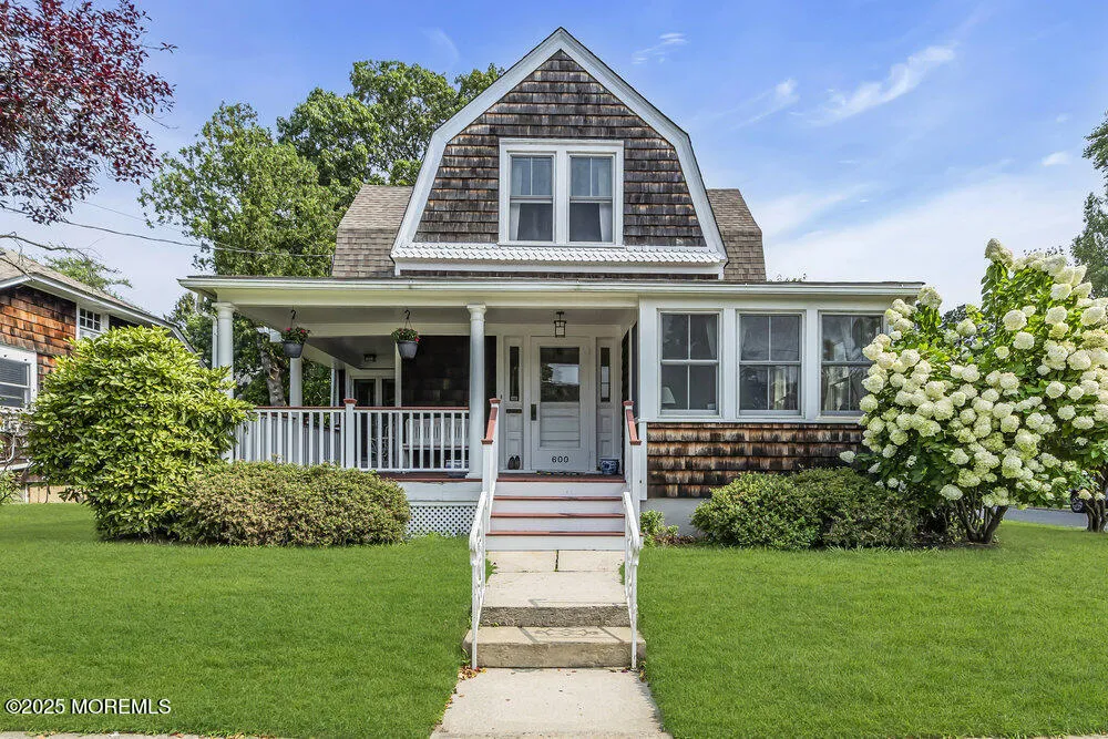 600 St Clair Avenue Spring Lake Heights, NJ 07762