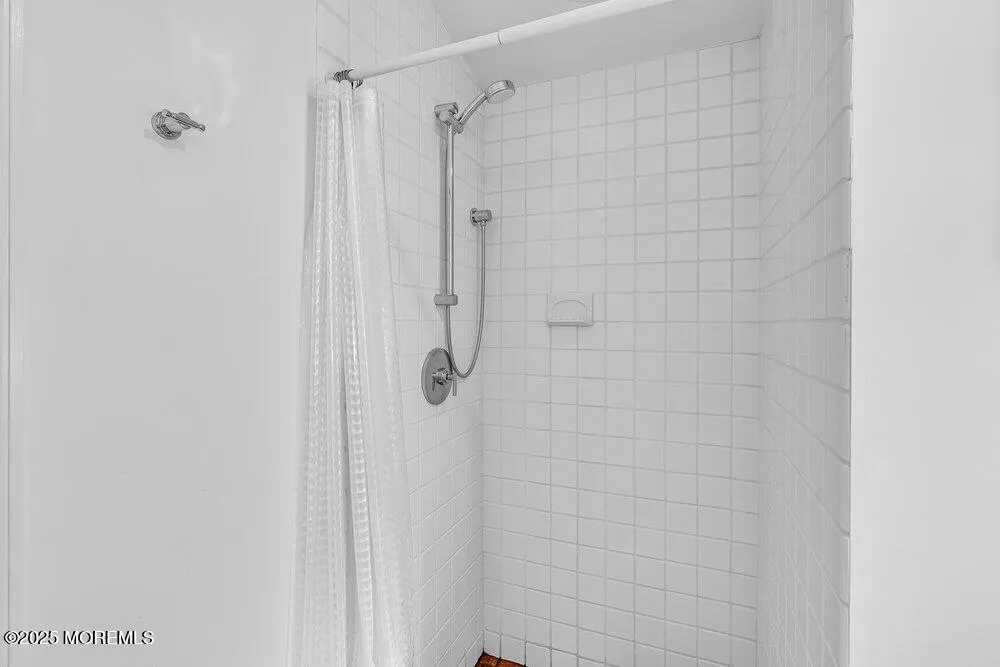 600 St Clair Avenue Spring Lake Heights, NJ 07762