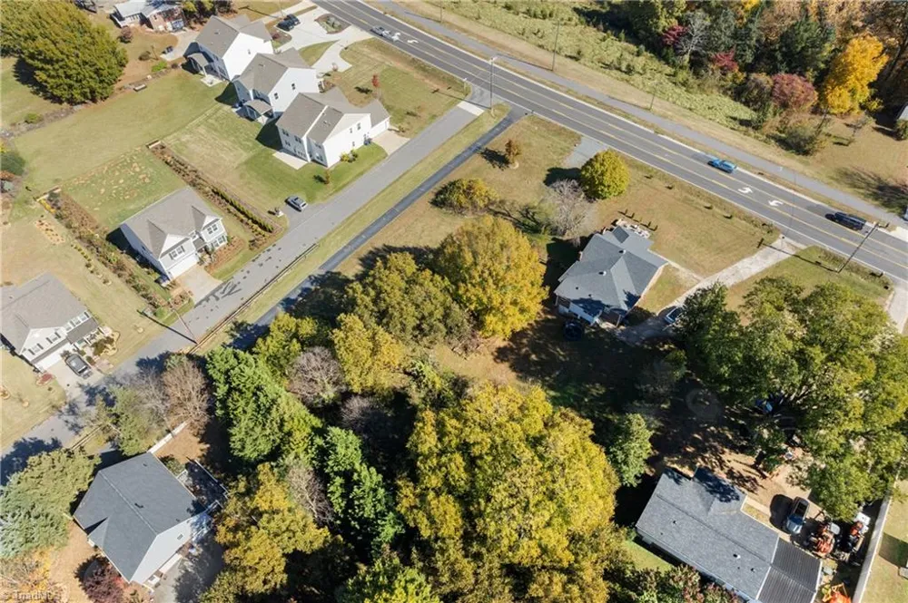 610 Meadowlark Drive Winston-Salem, NC 27106