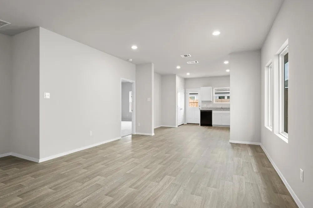 348 Jade Street Maxwell, TX 78656
