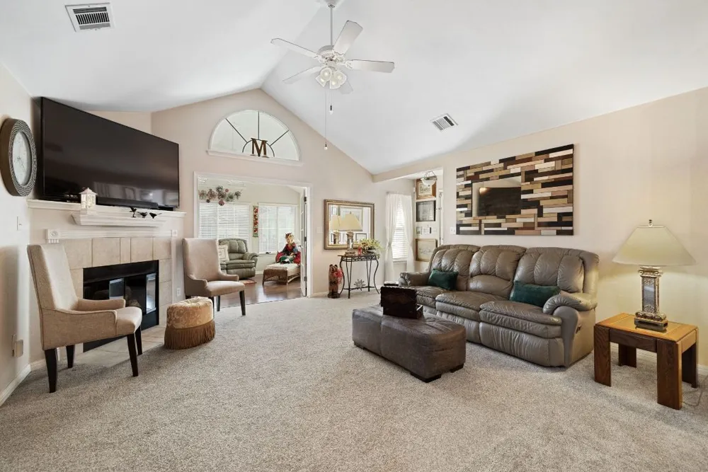 30 Wildwood Drive #32 Georgetown, TX 78633