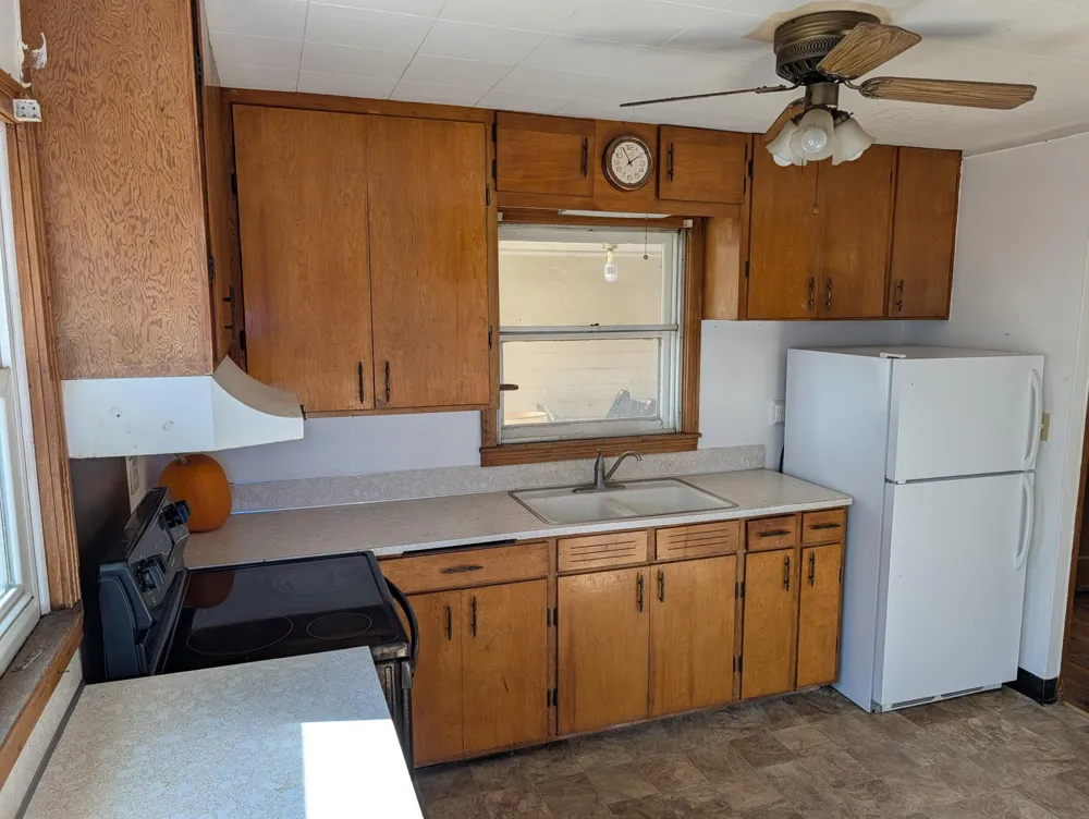 908 W State Street Kiester, MN 56051