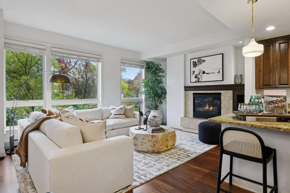 4201 Sunset Drive #N217 Spring Park, MN 55384