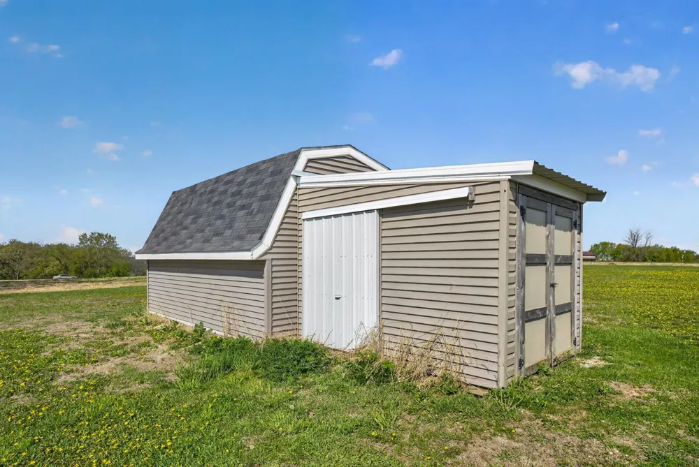 11944 City View Lane SE Chatfield, MN 55923