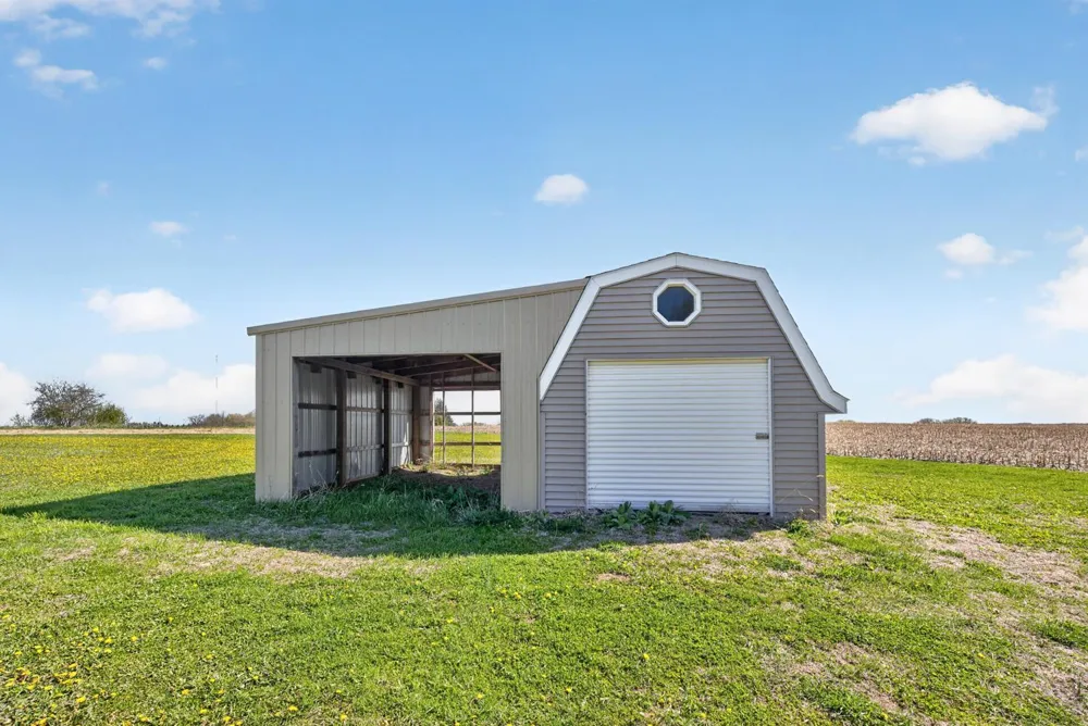 11944 City View Lane SE Chatfield, MN 55923