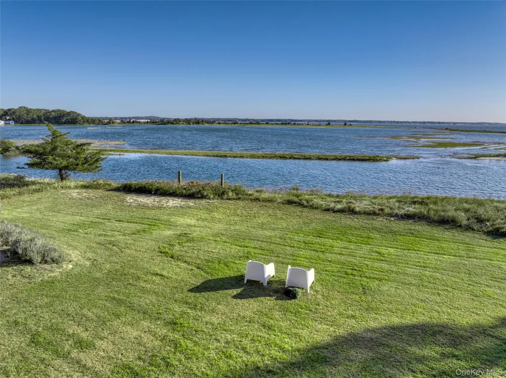 1455 Cedar Point Drive Southold, NY 11971