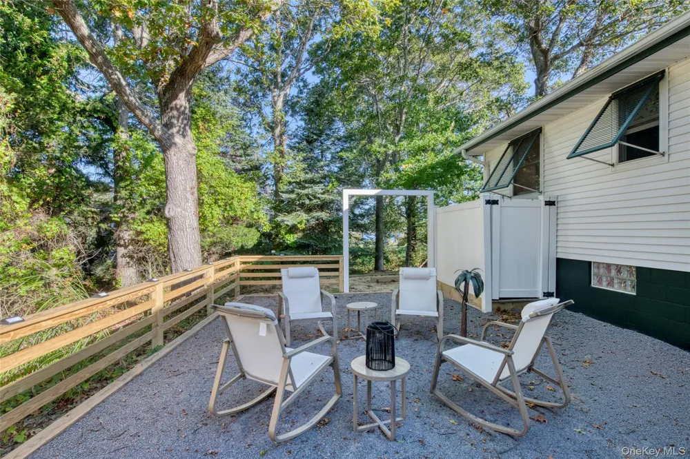 1455 Cedar Point Drive Southold, NY 11971