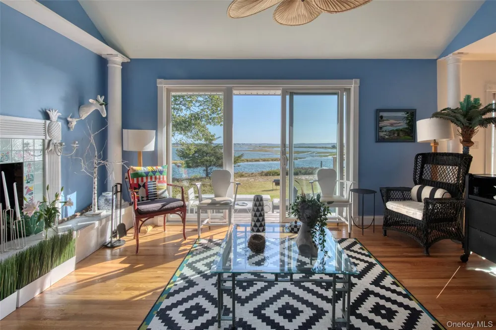1455 Cedar Point Drive Southold, NY 11971