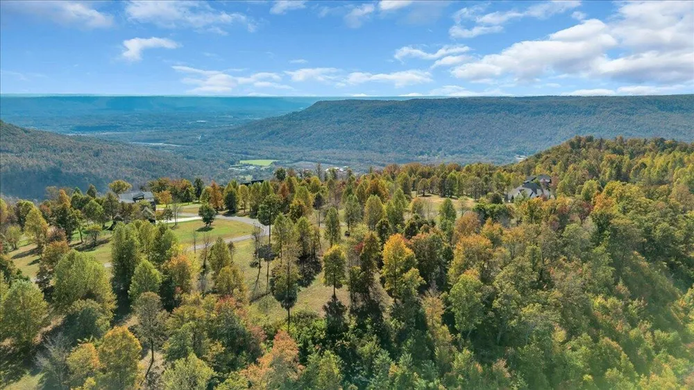 725 Sunset Circle Jasper, TN 37347