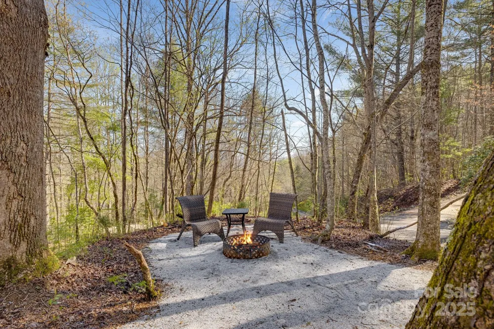 186 Meece Road Rosman, NC 28772