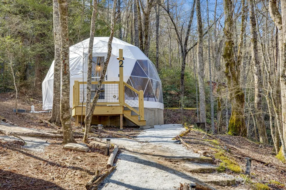 186 Meece Road Rosman, NC 28772