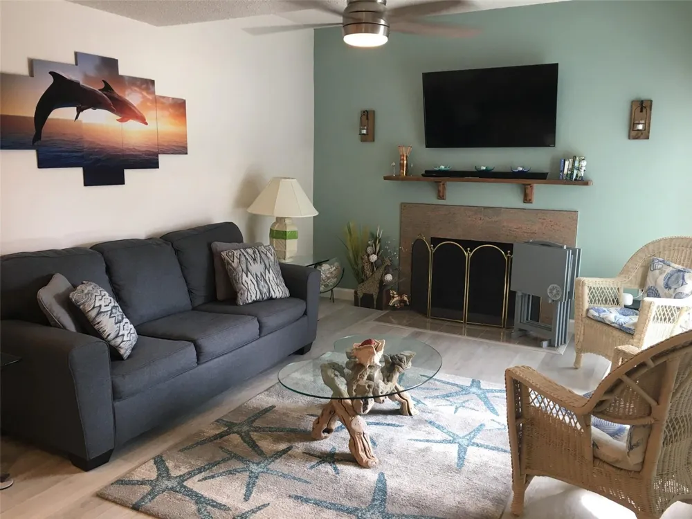 317 REX PLACE #G Madeira Beach, FL 33708