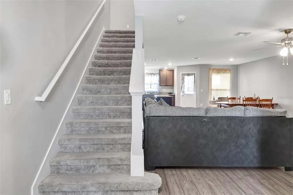 1691 WYNFORD CIRCLE Tavares, FL 32778