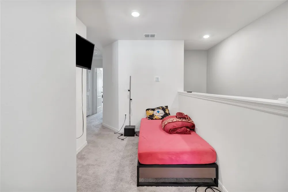 1691 WYNFORD CIRCLE Tavares, FL 32778