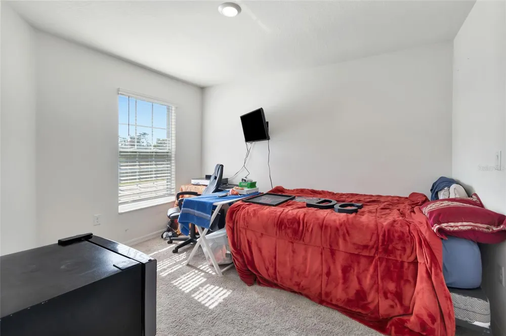 1691 WYNFORD CIRCLE Tavares, FL 32778