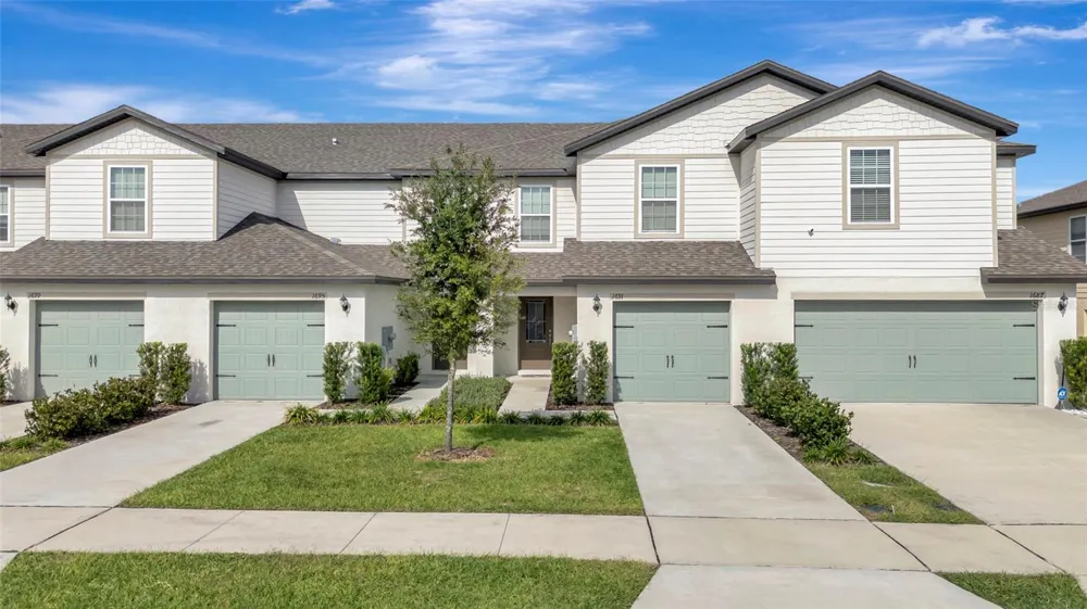1691 WYNFORD CIRCLE Tavares, FL 32778