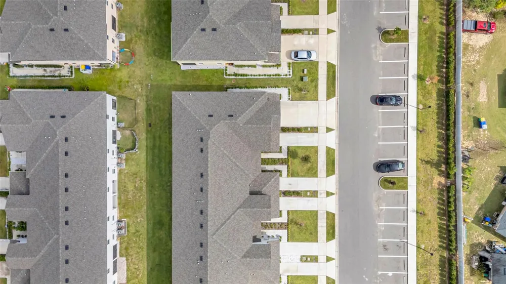 1691 WYNFORD CIRCLE Tavares, FL 32778