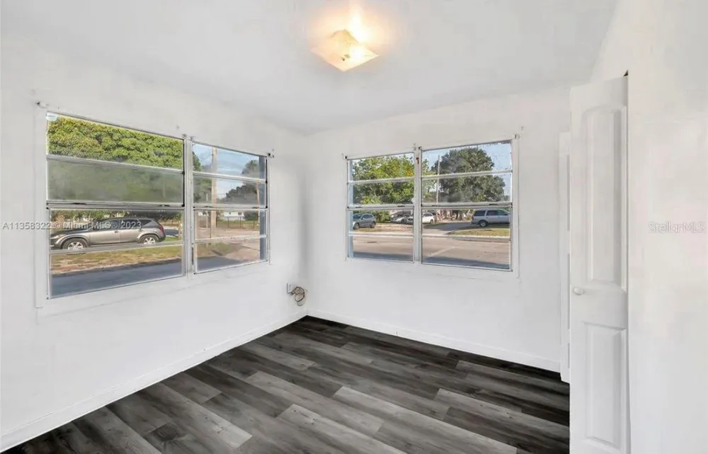 1001 16TH COURT Fort Pierce, FL 34950