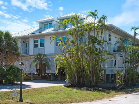 7104 PALM ISLAND DRIVE #LE38
